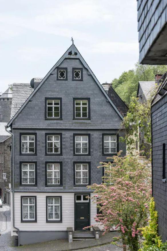 Boutique Fachwerkhaus Thirty Five Apartment Monschau Exterior photo